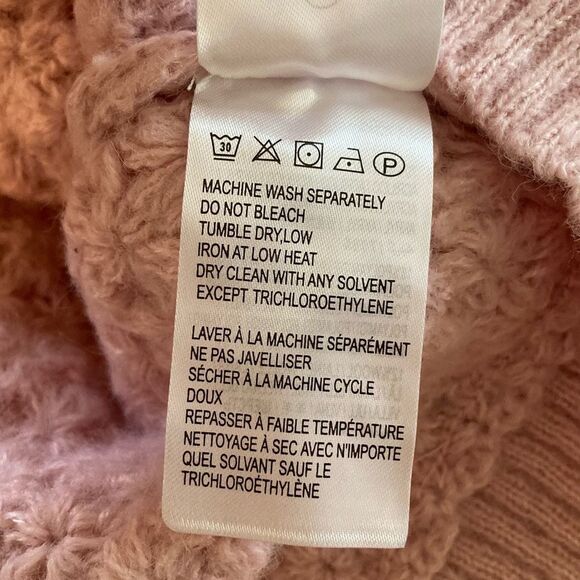 NEW FARM Rio Pink Flower Texture Knit Cardigan Sweater Button Ruffle Size L - Picture 15 of 16